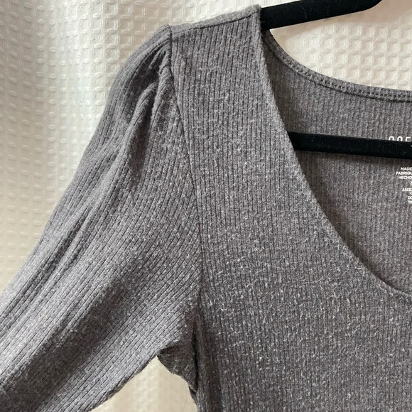 AEO Soft & Sexy Ribbed V Neck Bodysuit - Picture 3 of 5